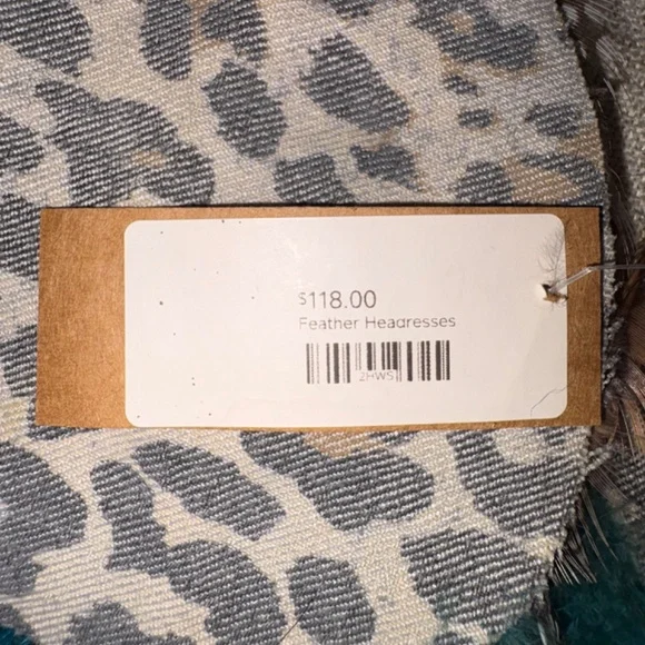 Gypsy Junque | Feather & Floral Headdresses | 3 Pieces - Picture 9 of 16